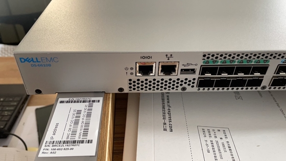Broccato di contabilità elettromagnetica DS-6520B 16gb 96 porti attivi del commutatore 48 di SAN del porto