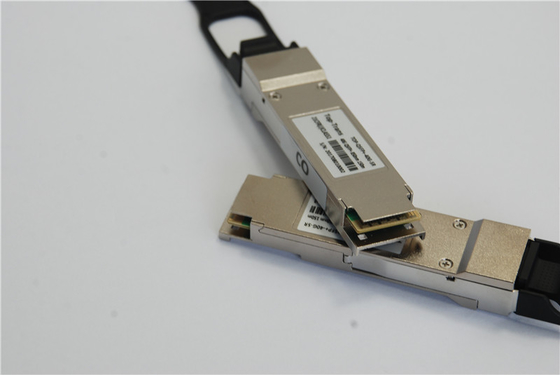 Ricetrasmettitore compatibile MPO MTP-12 di Mellanox MC2210411-SR4E 40GBASE-XSR4 QSFP+Optical