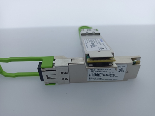Applicazioni originali di Finisar FTLC1157RGPL6-FB 2km 100G CWDM4 QSFP28 con FEC