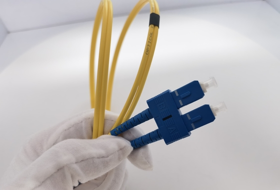 LC UPC al PVC duplex 3.0mm di singolo modo del cavo OS2 della toppa della fibra di LC UPC 1m